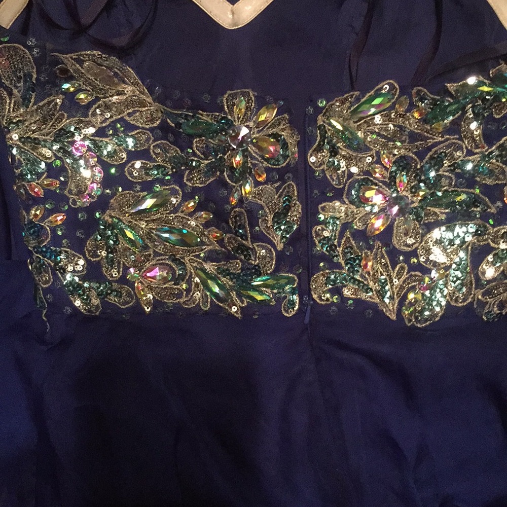 Night Moves royal blue prom dress - Picture 7 of 11